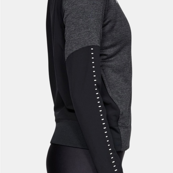 UNDER ARMOUR Women's UA Squad Woven Full Zip Jacket - Picture 4 of 8